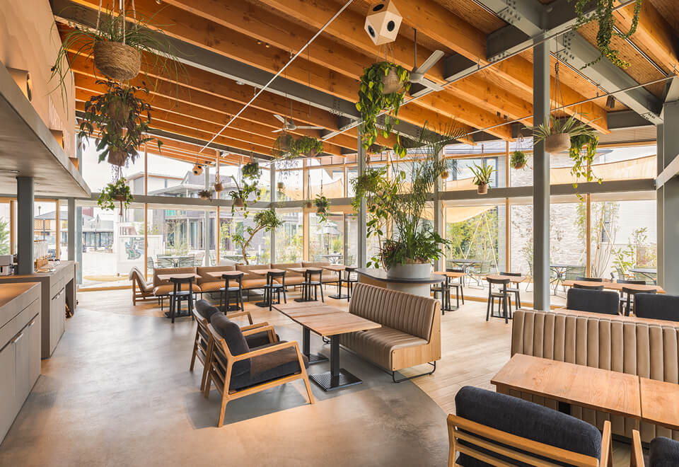 ウェルビーみのお カフェ&レストラン、ボタニカルショップ(大阪府箕面市)